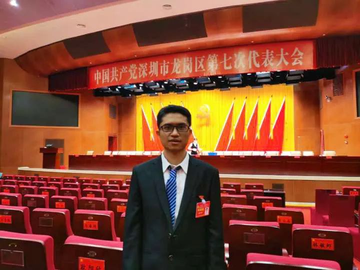 15vip太阳集团科技党支部书记周小峰博士